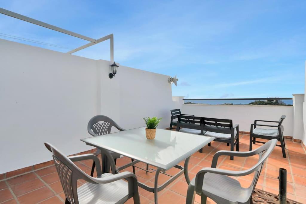 Duplex Con Vistas Al Mar, Piscina Y Gimnasio - Las Abejeras 226 Естепона Екстер'єр фото
