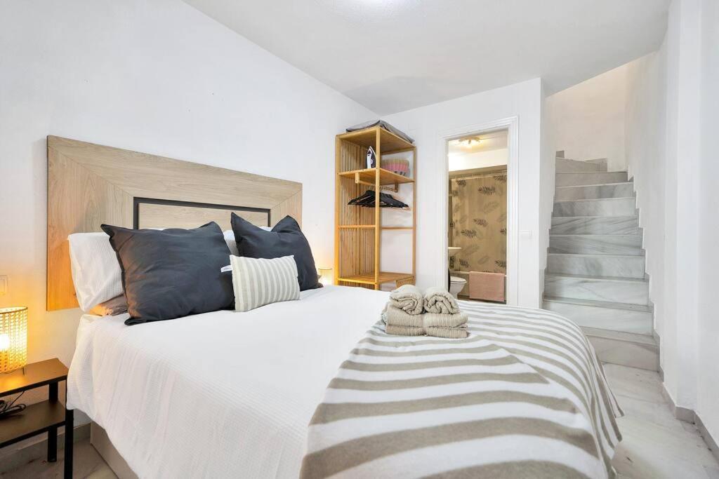 Duplex Con Vistas Al Mar, Piscina Y Gimnasio - Las Abejeras 226 Естепона Екстер'єр фото