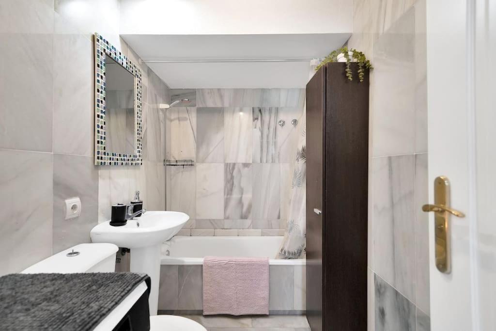 Duplex Con Vistas Al Mar, Piscina Y Gimnasio - Las Abejeras 226 Естепона Екстер'єр фото